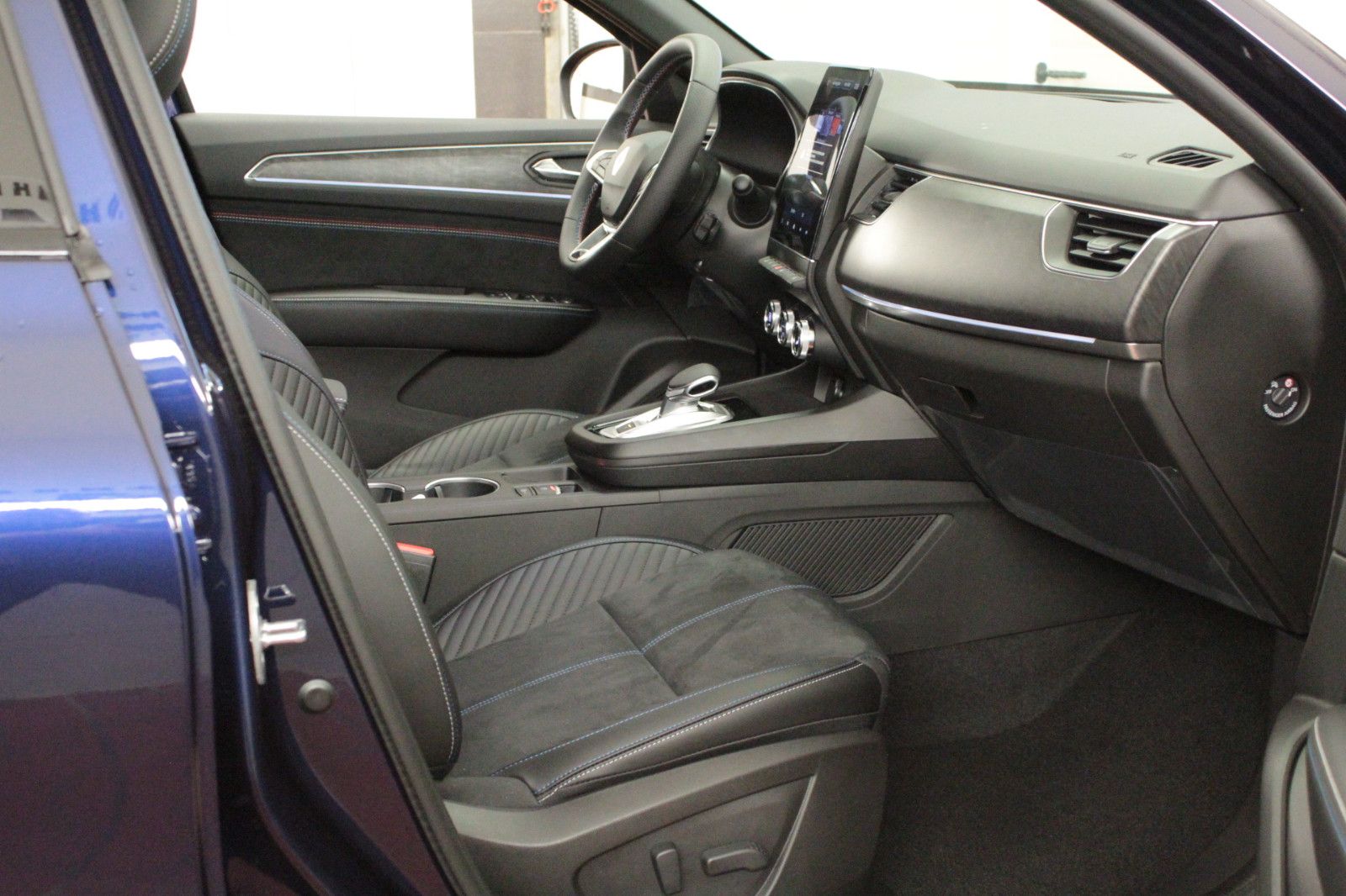 Fahrzeugabbildung Renault Arkana E-TECH Full Hybrid 145 Esprit Alpine BOSE