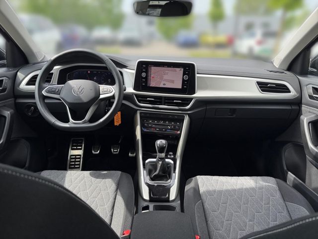 T-Roc Move 1.0 TSI Navi Apple CarPlay Rear View