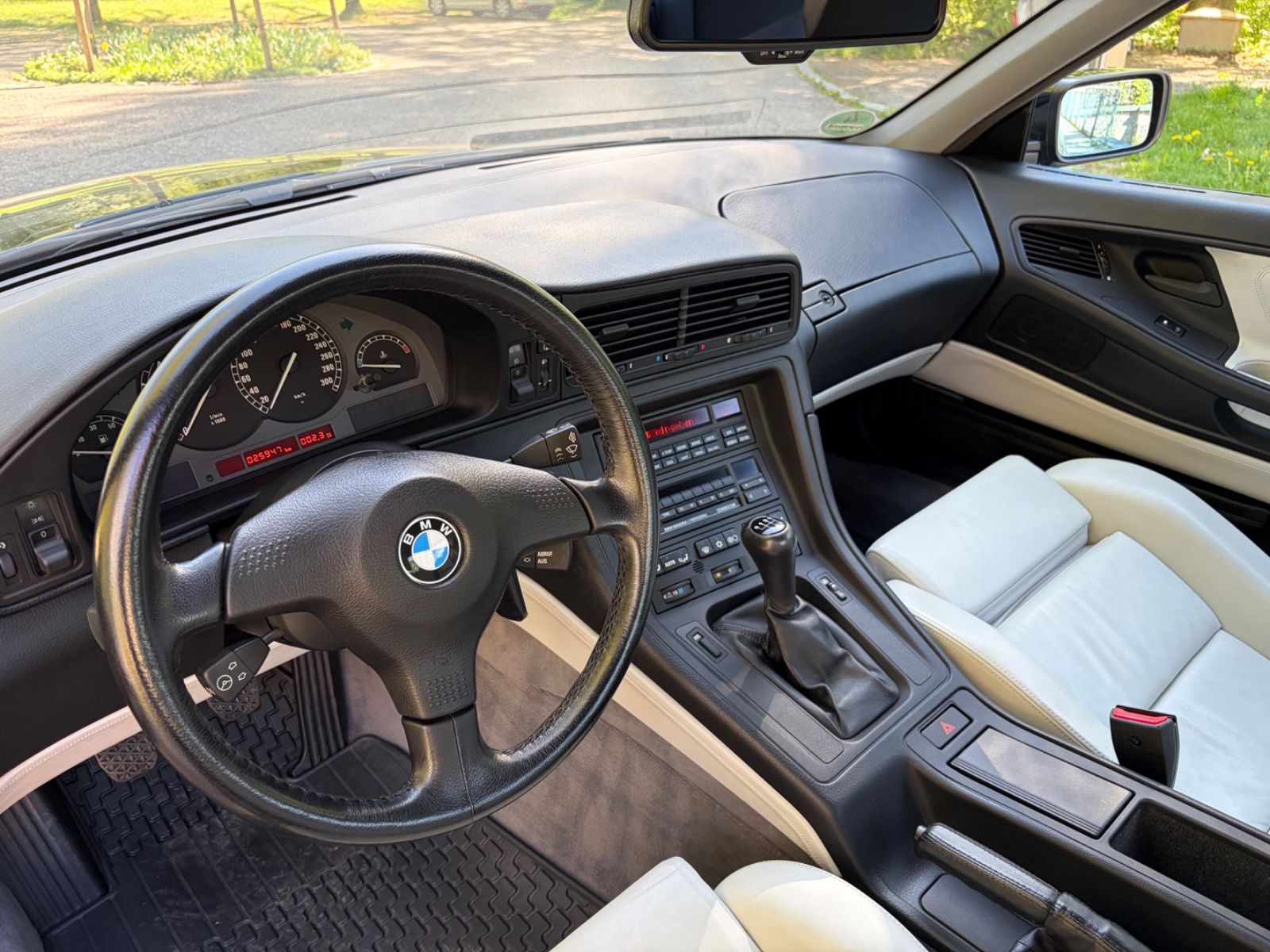 BMW 850 15