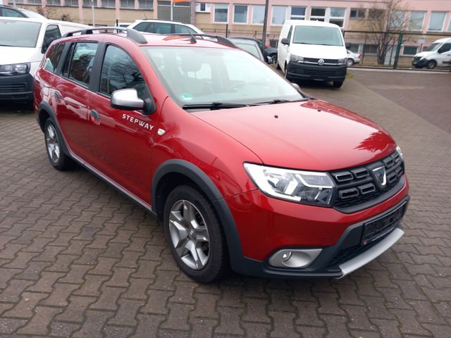 Dacia Logan MCV II Kombi Stepway Navi 1.Hand