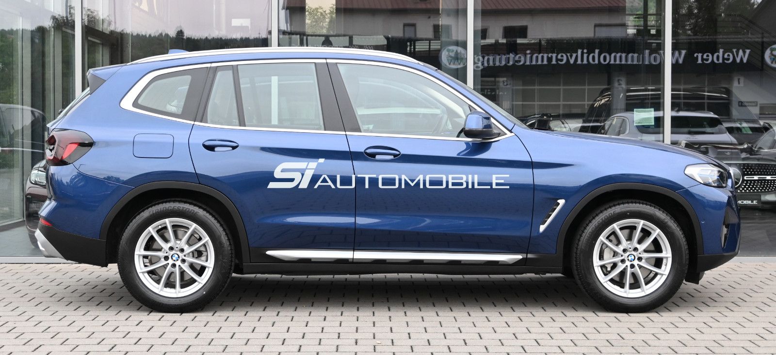 Fahrzeugabbildung BMW X3 xDrive30i °ACC°AHK°STANDHEIZUNG°MEMORY°HUD°