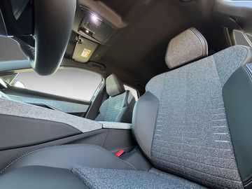 Peugeot 3008 Allure Hybrid 145 360° NAVI AHK ACC SHZ