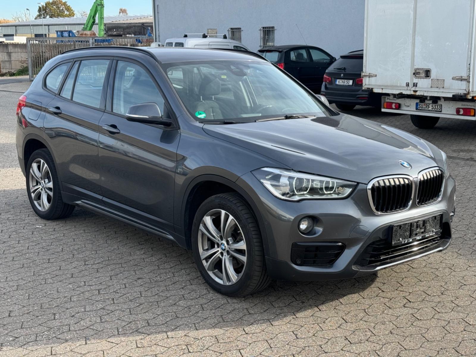 BMW X1 sDrive 18d 2.0 Sport Line - Kamera - LED Navi