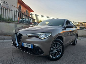 Alfa-Romeo Stelvio - 5