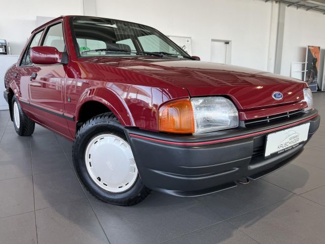 Ford Orion 1.6 90PS SCHIEBEDACH ELEKTRISCHE FENSTER V