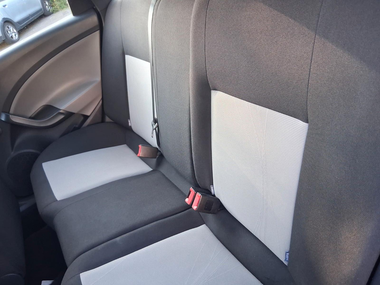 Seat Ibiza 2012 — photo 10