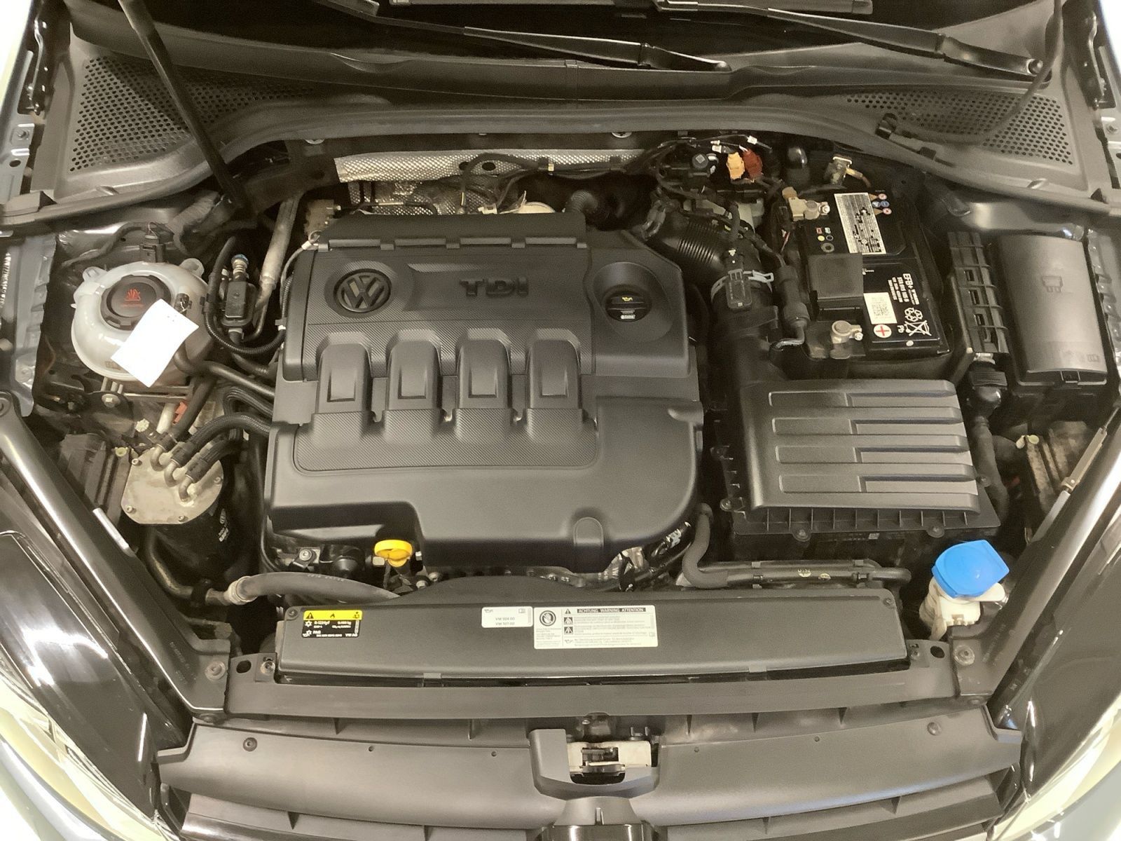 Golf Variant IQ.Drive 1,6 TDI 85 kW DSG LED, AC
