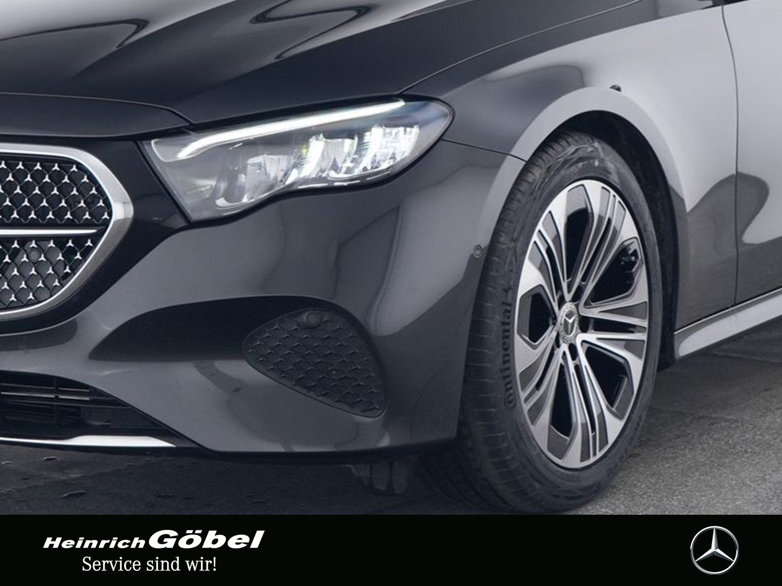 Fahrzeugabbildung Mercedes-Benz E 220 d AVANTGARDE+PANO+AHK+DISTRONIC+KAMERA