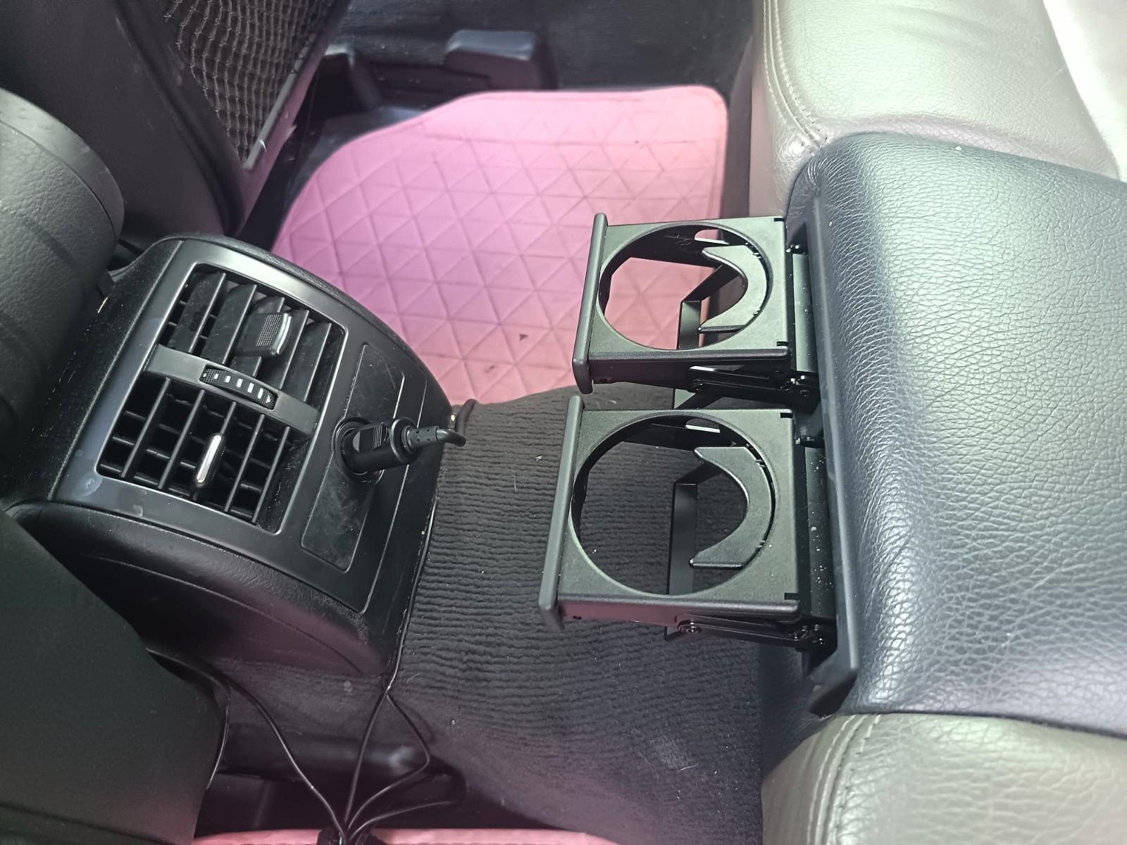 Audi A6 ALLROAD 2004 — interior