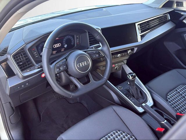A1 ALLSTREET 30 TFSI S TRONIC NAVI+SHZ+LED+PDC