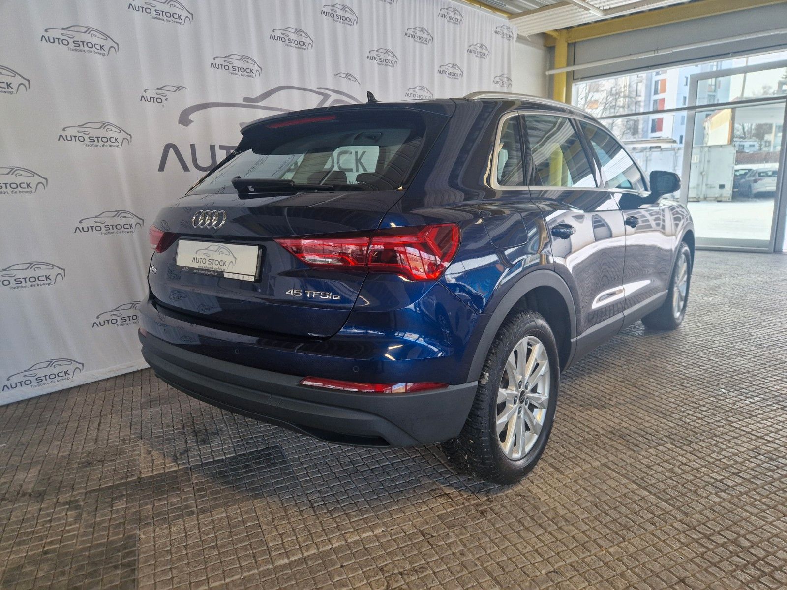 Audi Q3 45 TFSI e-hybrid S tronic PDC LED ACC SH AHK foto 5