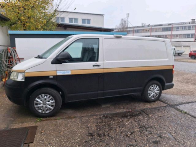 Volkswagen VW T5 Transporter