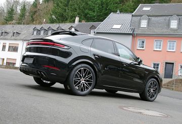 Porsche Cayenne Coupe E-Hybrid Black Edition*HA-Lenkung*