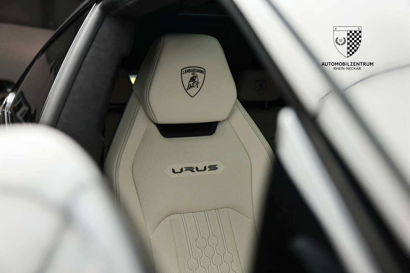 Lamborghini Urus S AdPersonam/Carbon/Style/Park/Bang&Olufsen foto 14