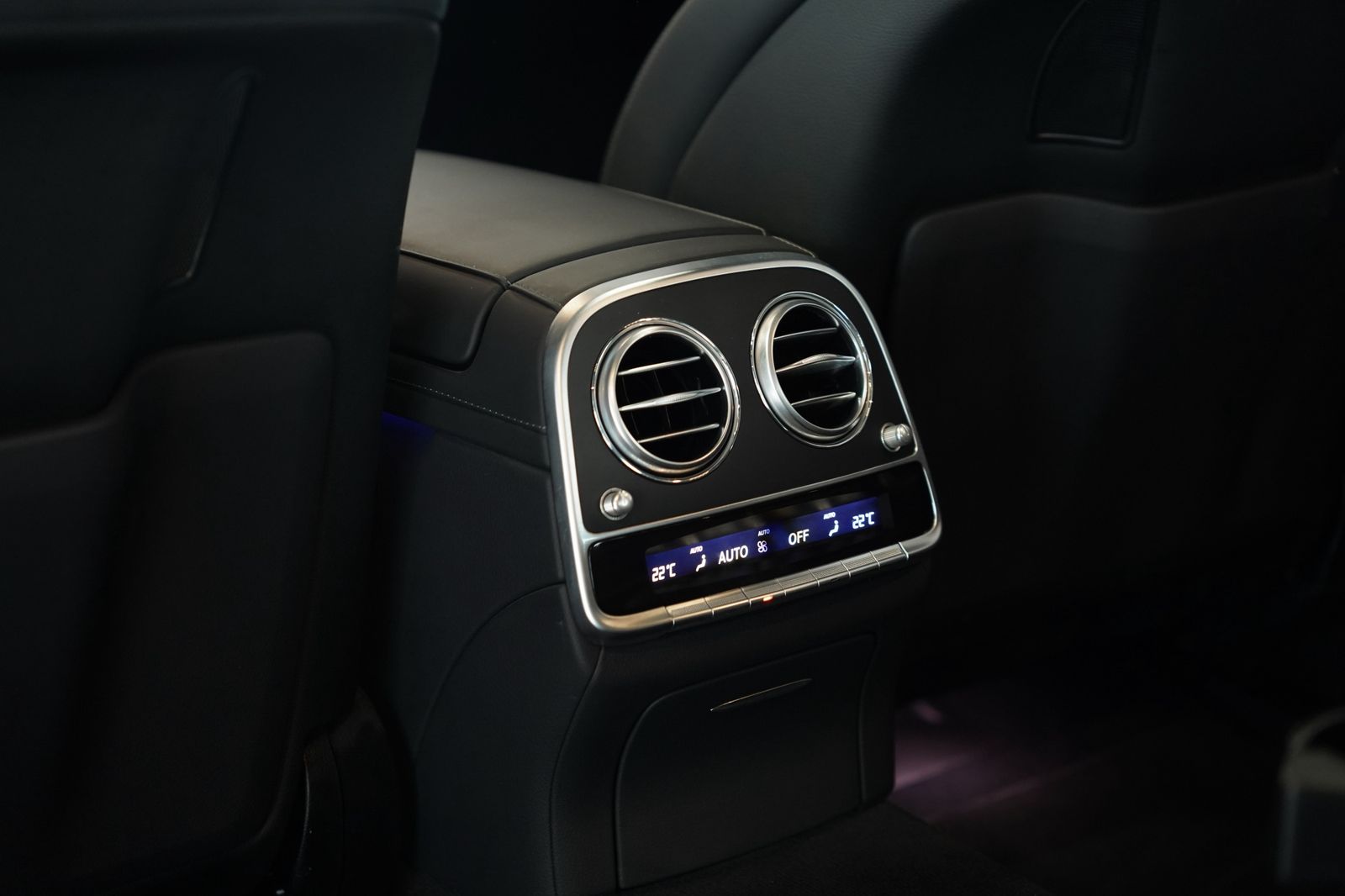 Mercedes Benz S 560