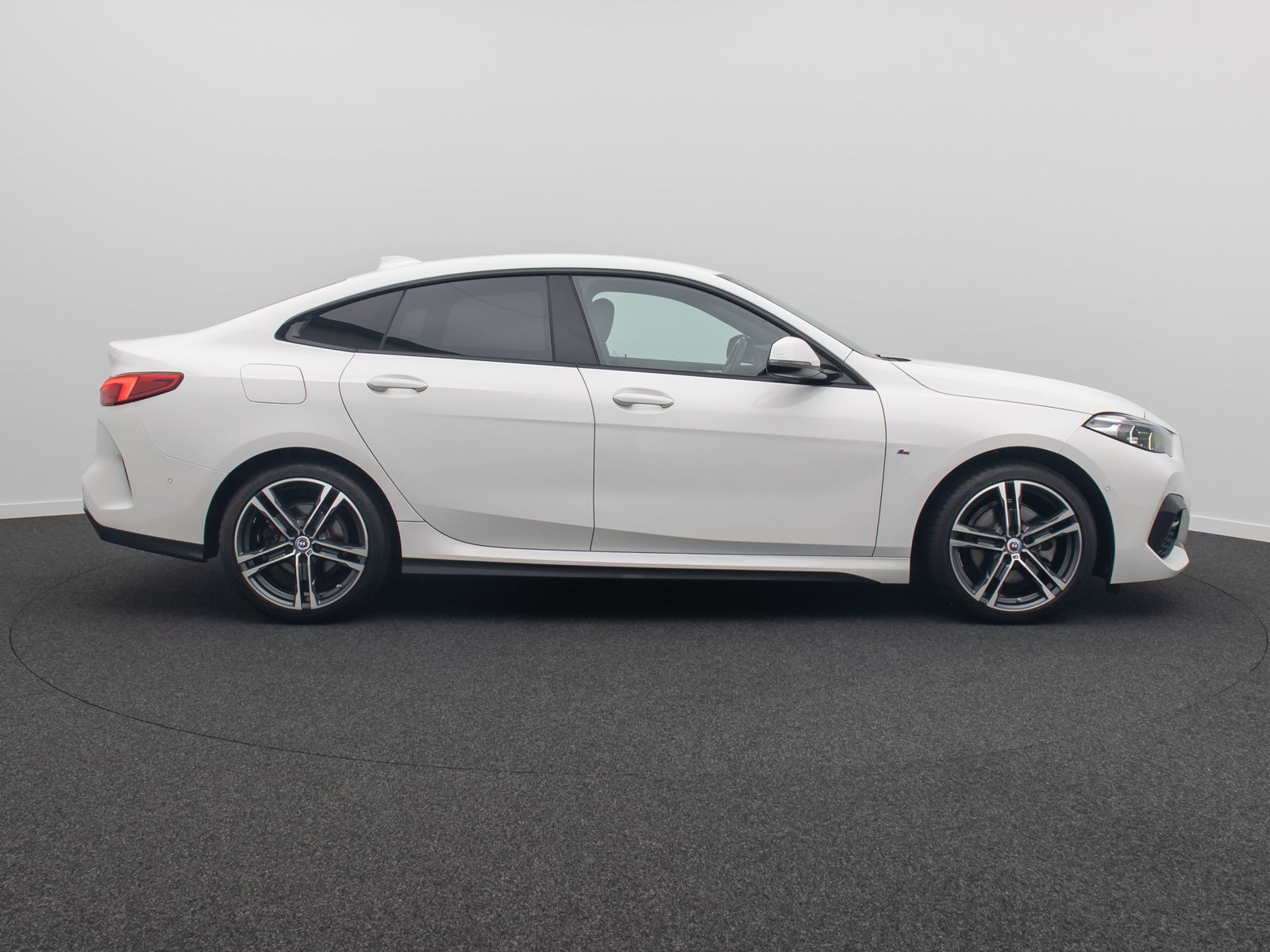 Fahrzeugabbildung BMW 218i Gran Coup&eacute; M Sport DAB Kamera AHK 18Zoll