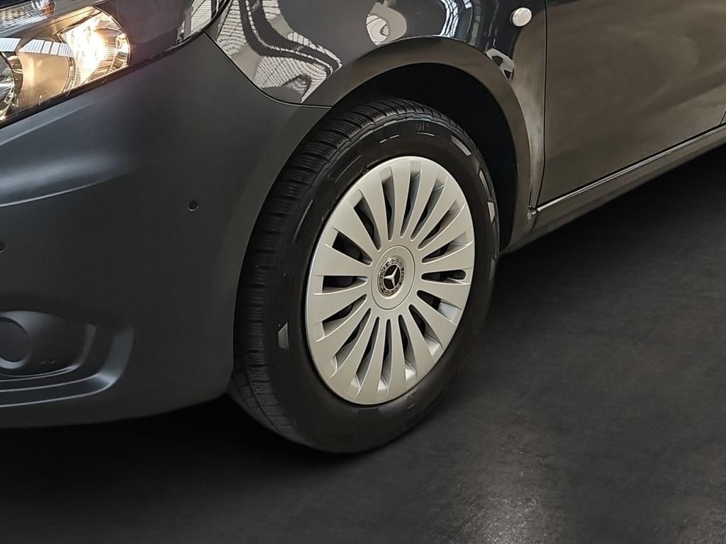 Fahrzeugabbildung Mercedes-Benz Vito 116 Tourer extralang Nav AHK 2xKlima 9Sitze