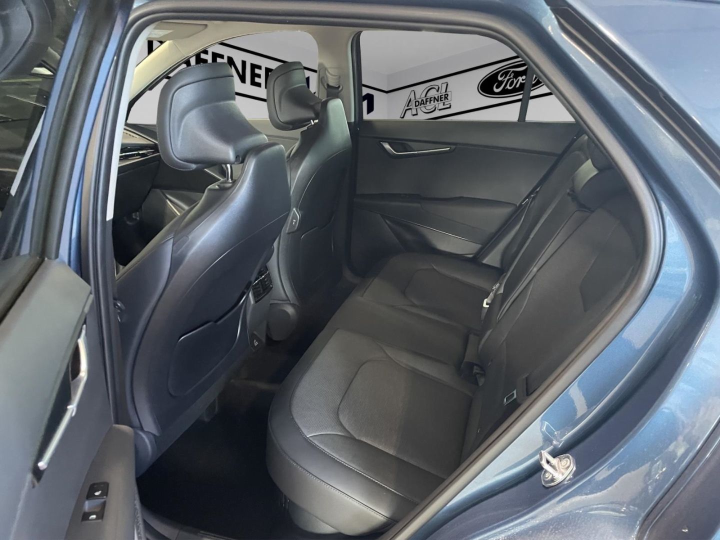 Fahrzeugabbildung Kia Niro Hybrid Spirit Memory Sitzkühlung Kamera LED
