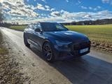 Audi SQ8 4.0 TDI quattro MATRIX LED - blaue Audi SQ8