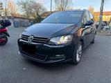 Volkswagen Sharan 2.0 TDI DSG 130kW BMotion Tech Exclusive - Volkswagen Sharan in Nürnberg