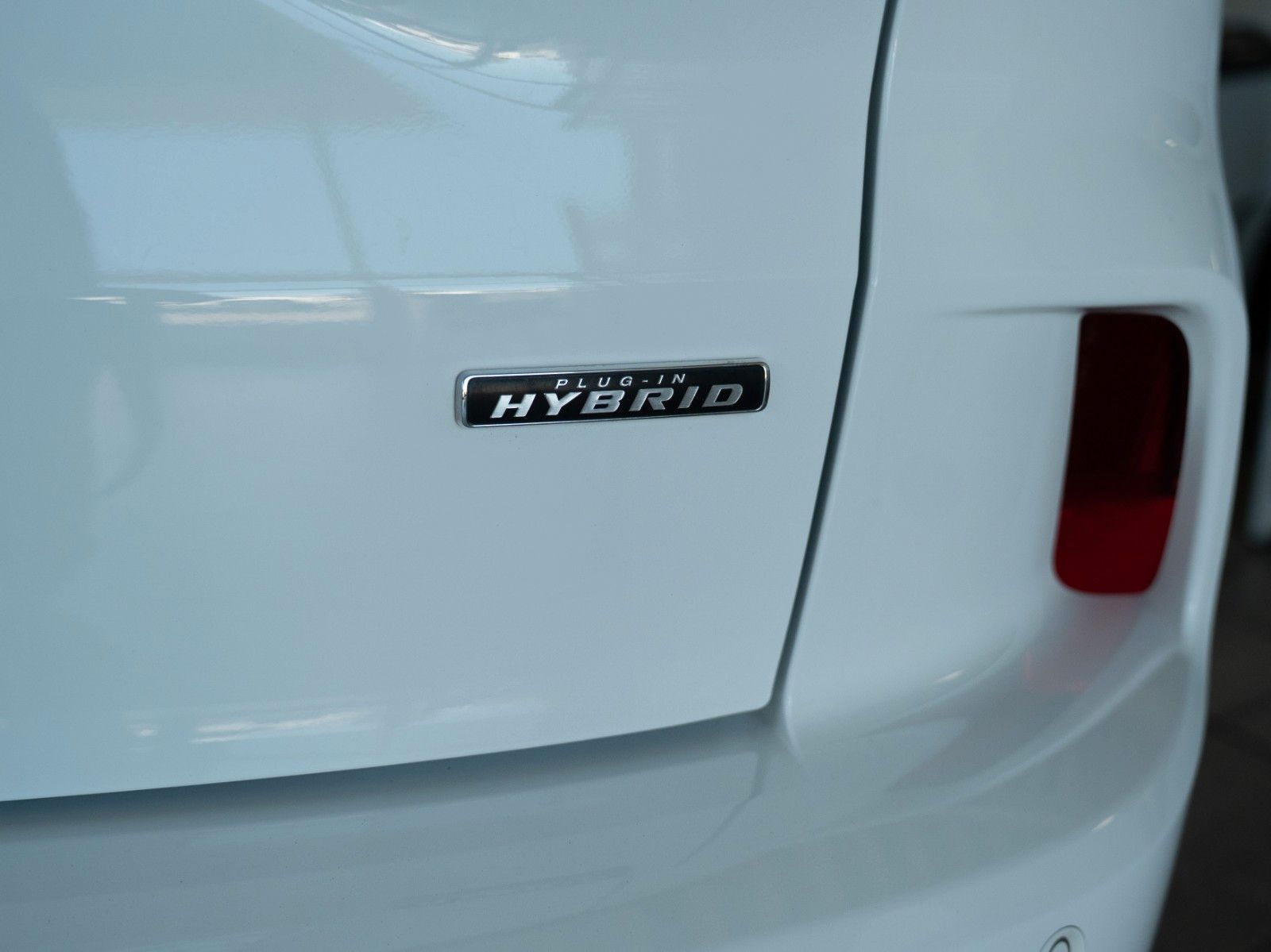 Fahrzeugabbildung Ford Kuga PHEV ST-Line X AUTOM./WINTER-P./B&O