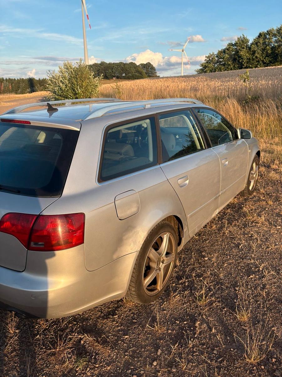 Audi A4 2008 — engine 170 HP (125kW)