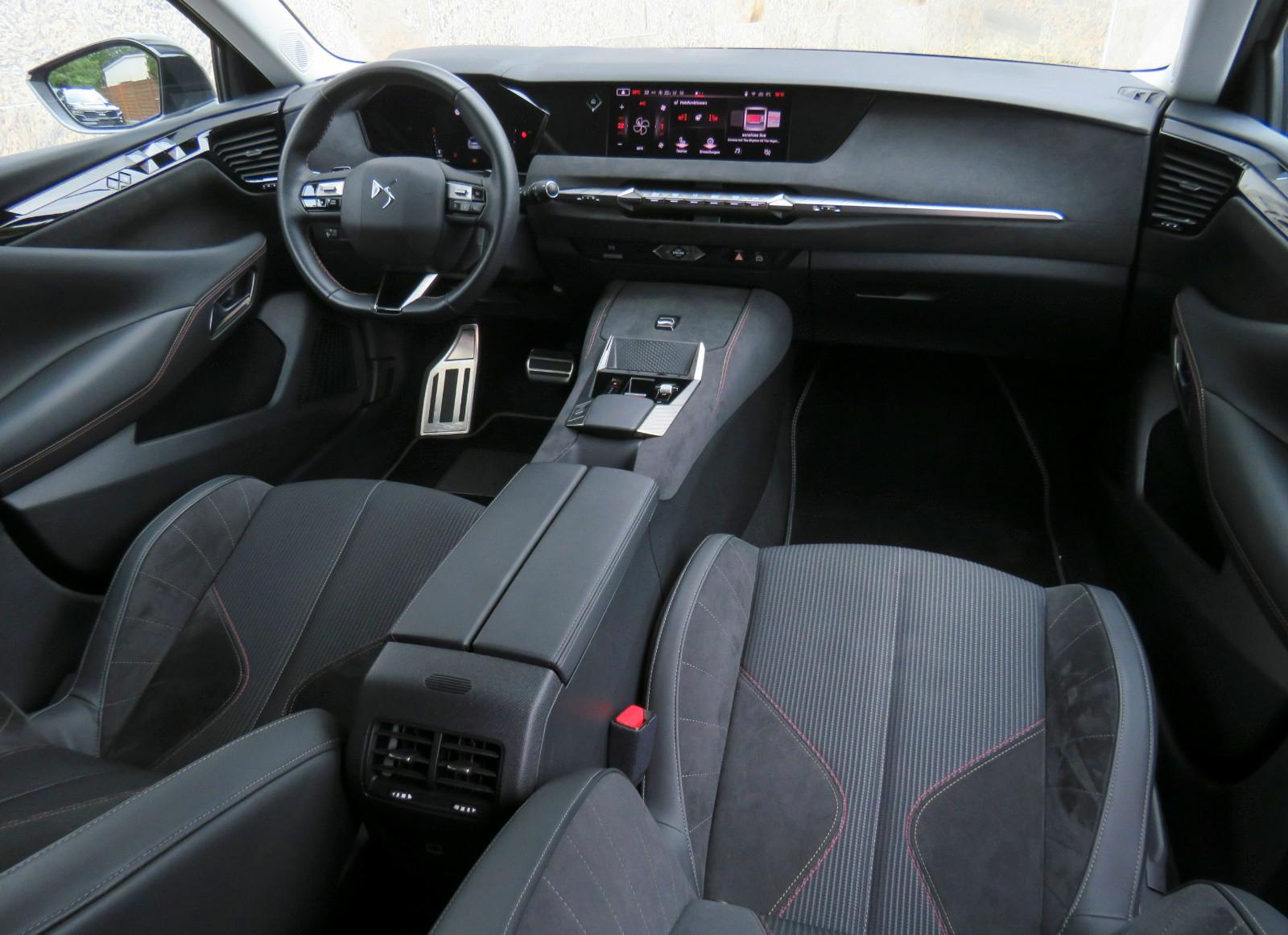 DS Automobiles DS4 Performance Line // Shz, ACC, DAB