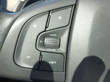 Citroën C4 Cactus Selection *NAVI* *RÜCKFAHRKAMERA* *SIT