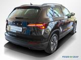 Skoda Karoq 1.0 TSI Tour AHK LED Navi RüKa Sitzh. 17" - gebrauchte Skoda Karoq aus dem Jahr 2023