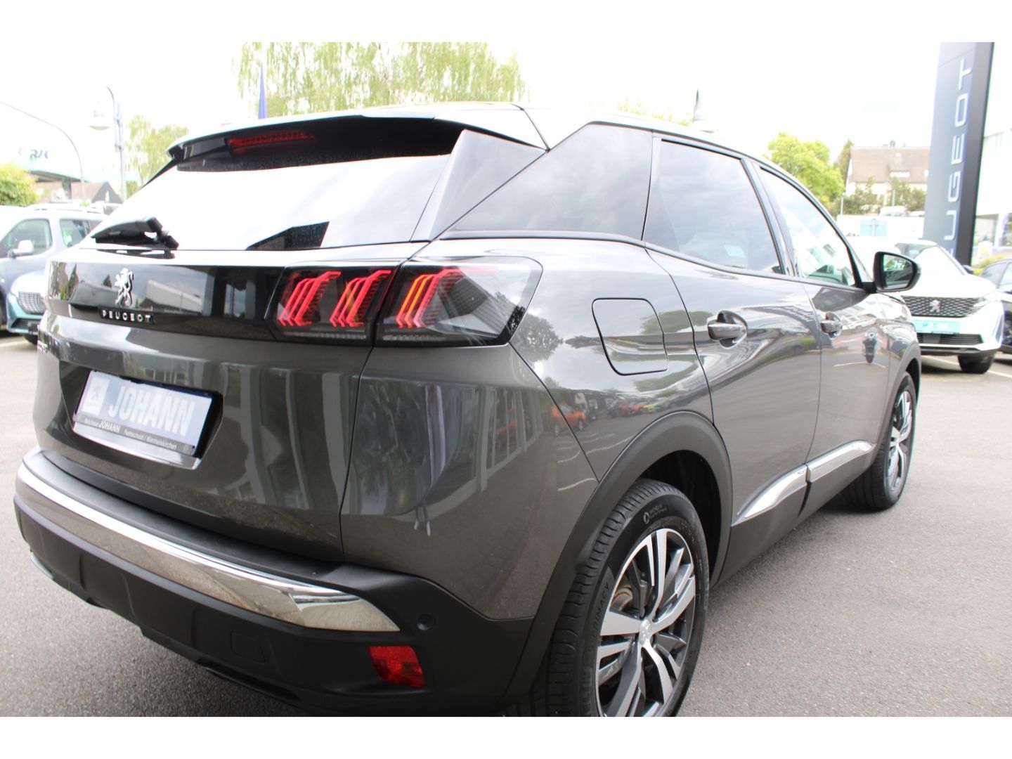 Peugeot 3008 Allure Pack PureTech130 EAT8 *Elektr. Heckk imagem 3