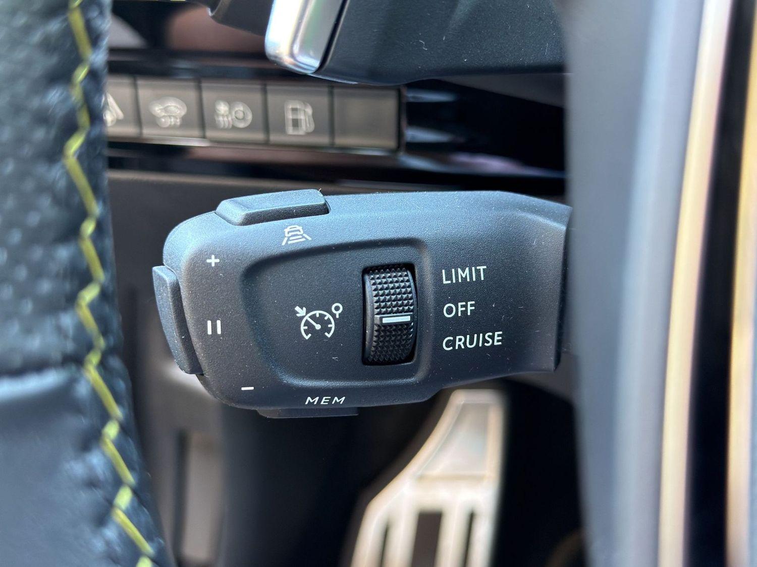 Peugeot 508 Hybrid4 360 PSE Navi ACC LED-Matrix Glasdach, миниатюра 22