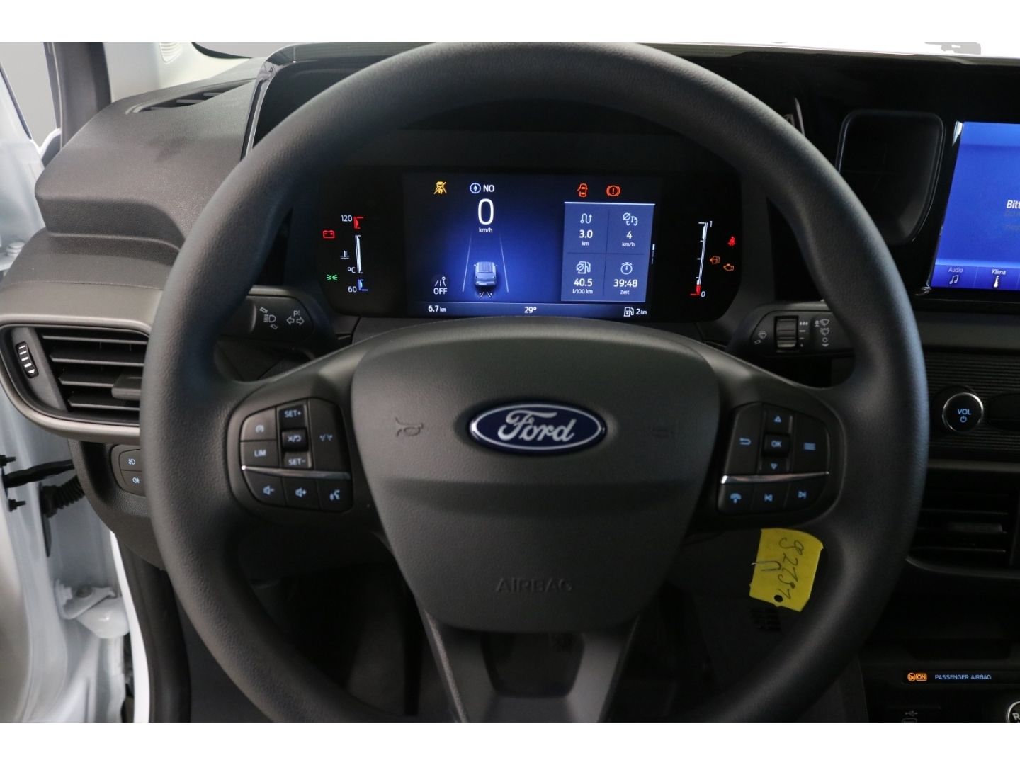 Fahrzeugabbildung Ford Transit Courier Trend 1.0 EcoBoost DAB