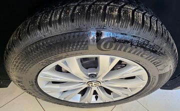Volkswagen Tiguan - 8