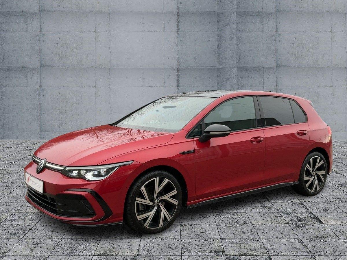 Volkswagen Golf VIII 1.5 TSI R-LINE MATRIX+APP+PANO+HARMAN