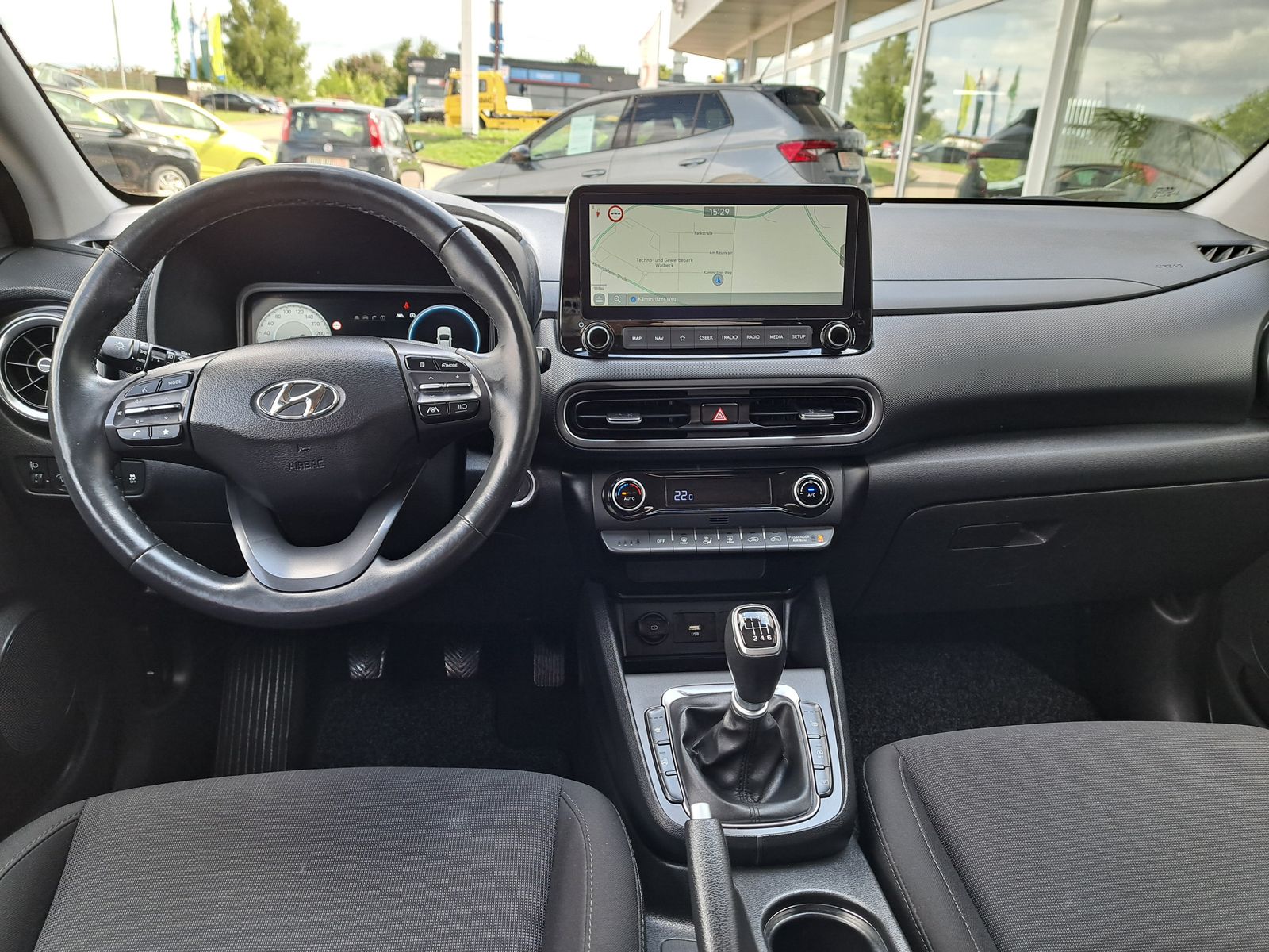 Fahrzeugabbildung Hyundai Kona Intro LED NAVI KAMERA KRELL WINTERPAKET