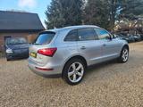 Audi Q5 2.0TDI S tronic quattro*AHK*Leder*Navi*Xenon* - Audi Q5 mit Diesel-Antrieb: 2.0