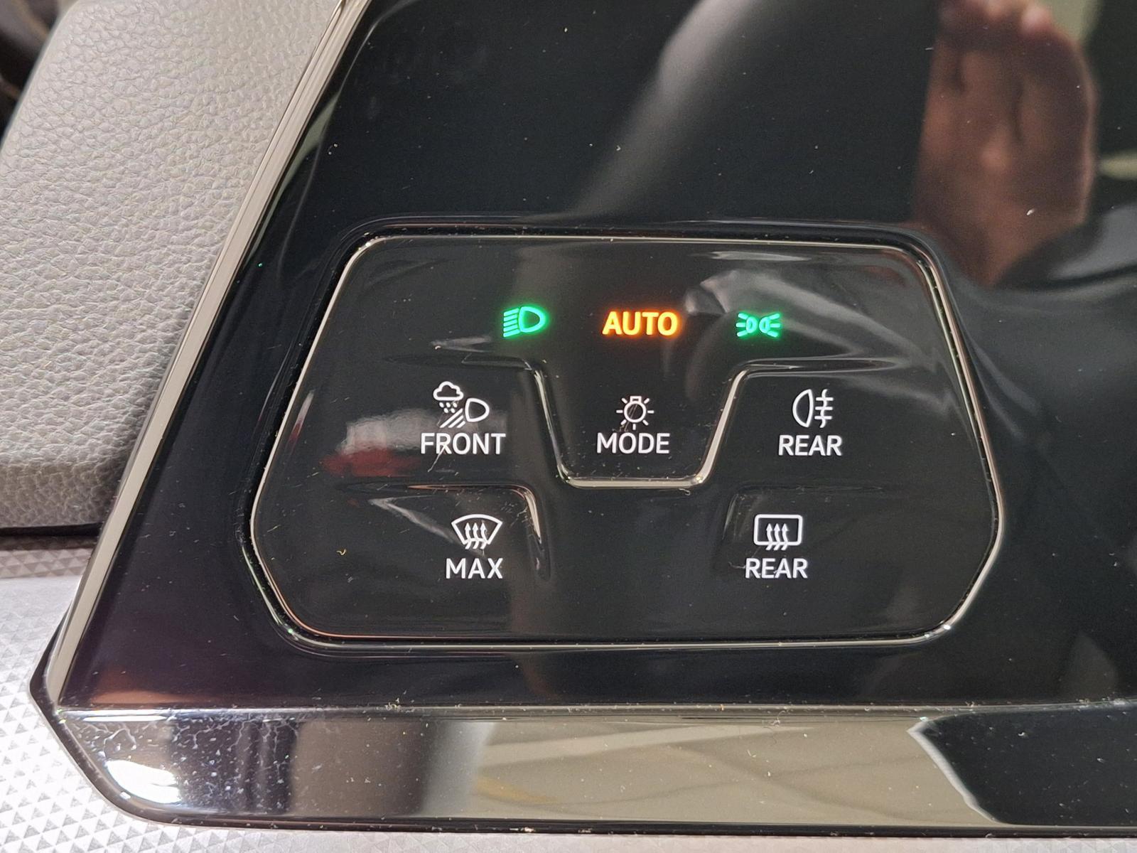 Volkswagen Golf 1.5 TSI LED HuD 4xSHZ ACC Navi, миниатюра 24