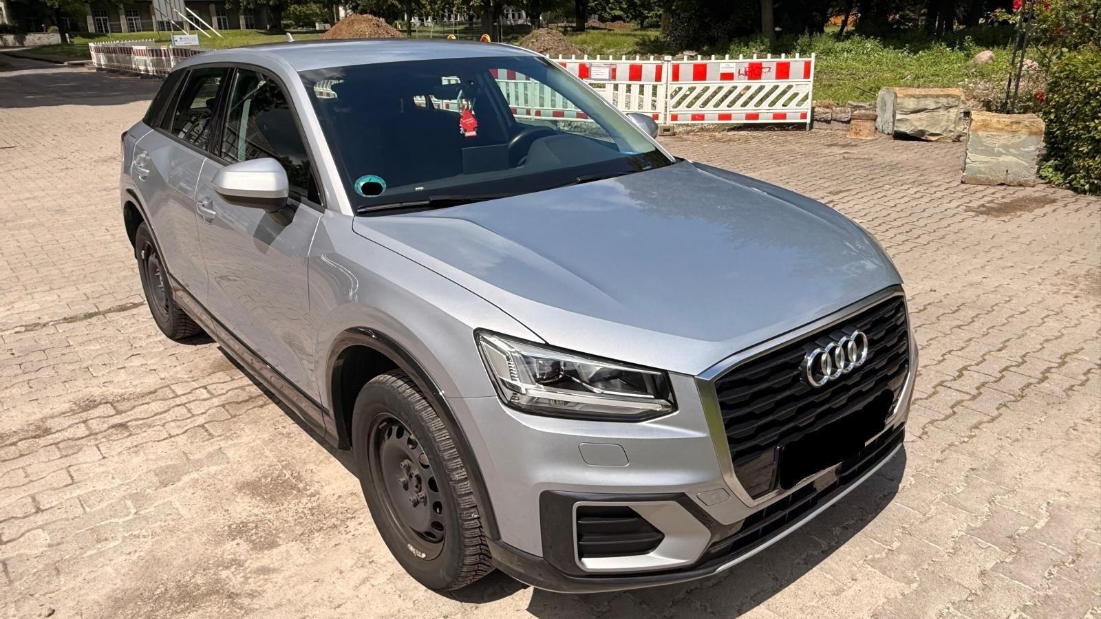 Audi Q2 design-LED-NAVI-Zahnr.Service bei VW Neu