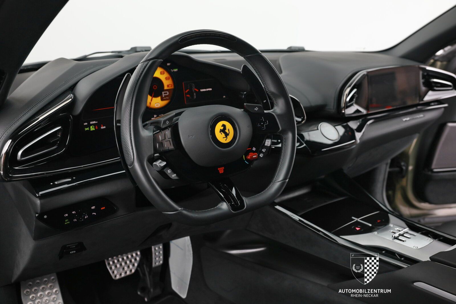 Ferrari Purosangue - Bild 13