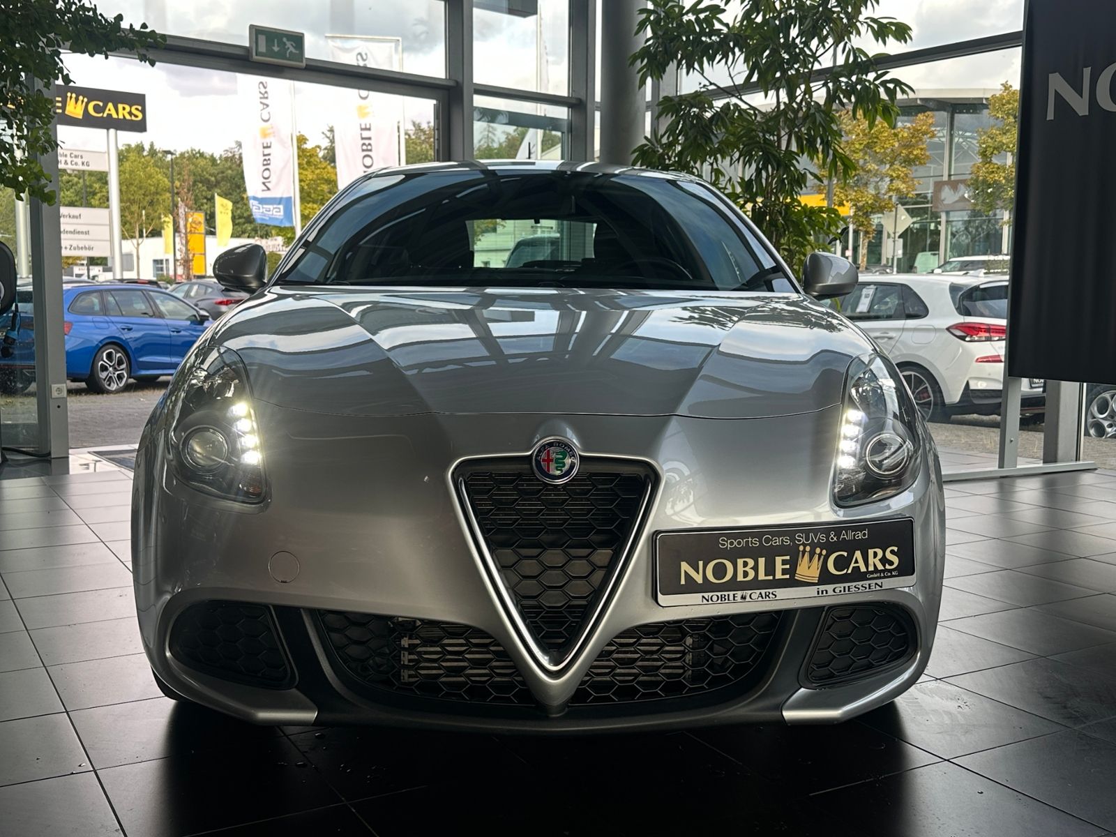 Fahrzeugabbildung Alfa Romeo Giulietta TÜV neu 9/2028 KLIMA NAVI ALU DAB
