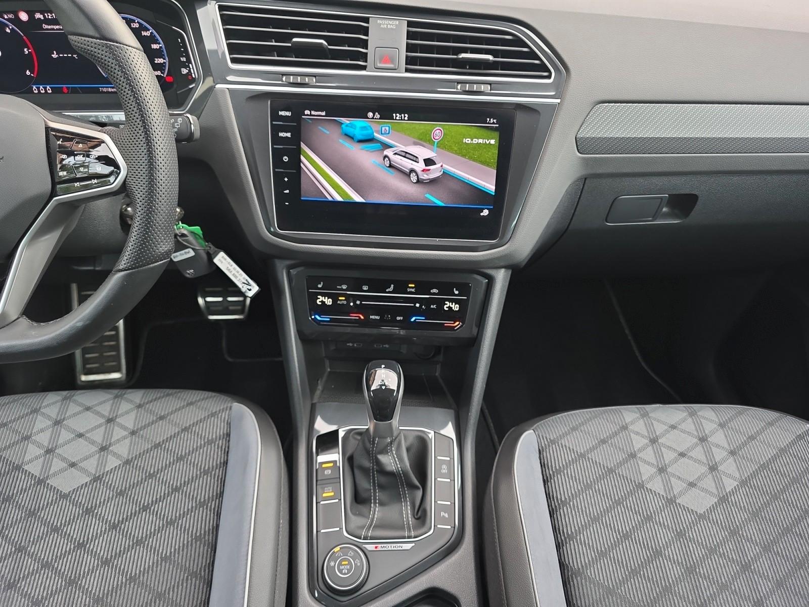 Volkswagen Tiguan R-Line 4Motion*ACC*SHZ*NAVI*IQ.Drive*Kame