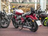 Royal Enfield Super Meteor 650, unfallfrei, 1.Hand - Royal Enfield Super Meteor 650