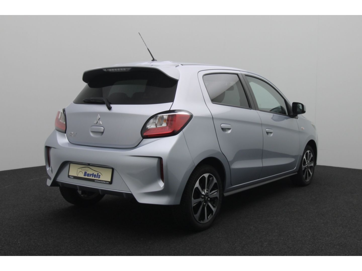 Fahrzeugabbildung Mitsubishi Space Star 1.2 Select+ AppleCP DAB Klimaanlage