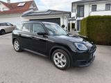 MINI Countryman SE ALL4 Panorama/ AHK/ Garantie 09/29 - Elektro Kleinwagen mit Anhängerkupplung