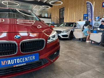 BMW 218 Active Tourer *xDrive*AHK*2-Zonen*