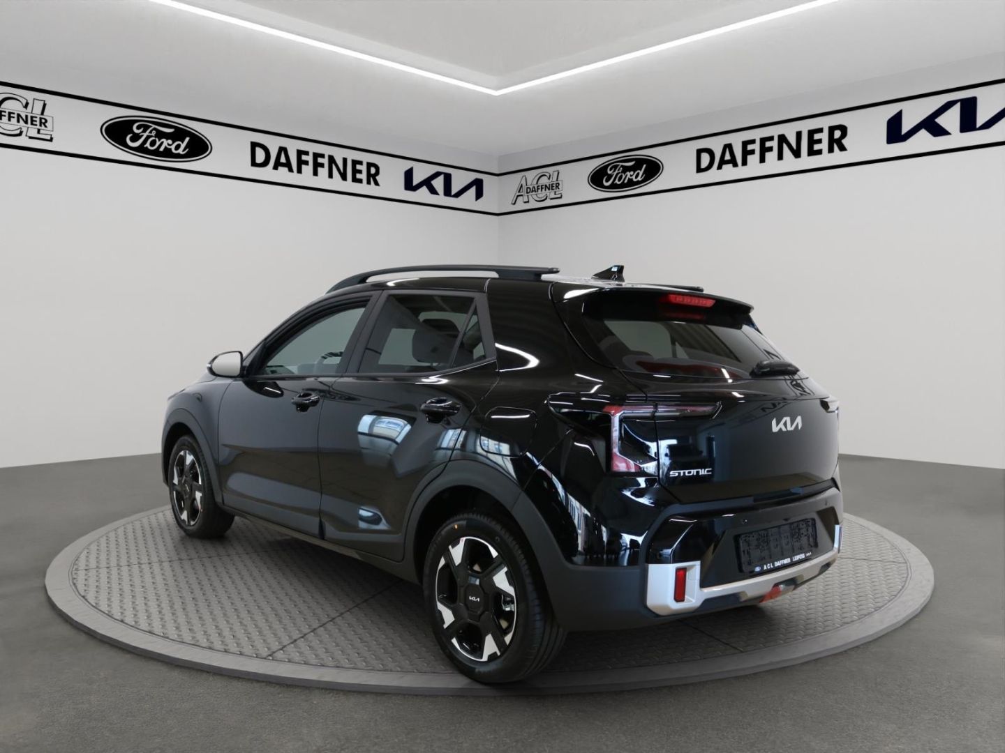 Fahrzeugabbildung Kia Stonic Vision Navi Klimaautom DAB SHZ LenkradHZG