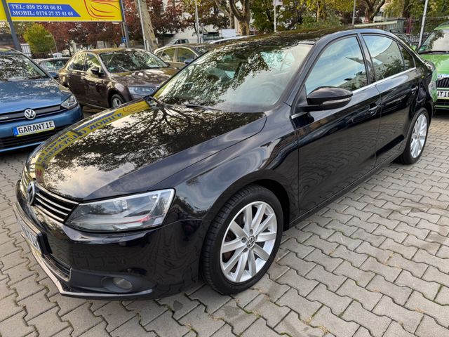 Volkswagen Jetta VI Highline*AUTOMATIK*SCHECKHEFT*TDI