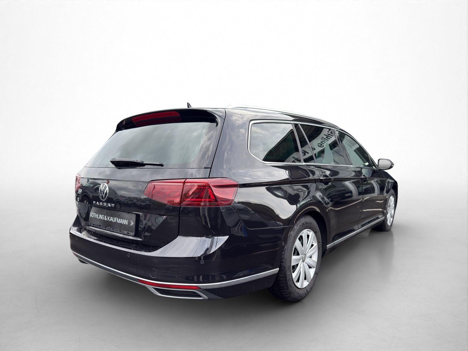 Volkswagen Passat Elegance 2.0 TDI *R-LINE*NAVI*IQ-, миниатюра 2