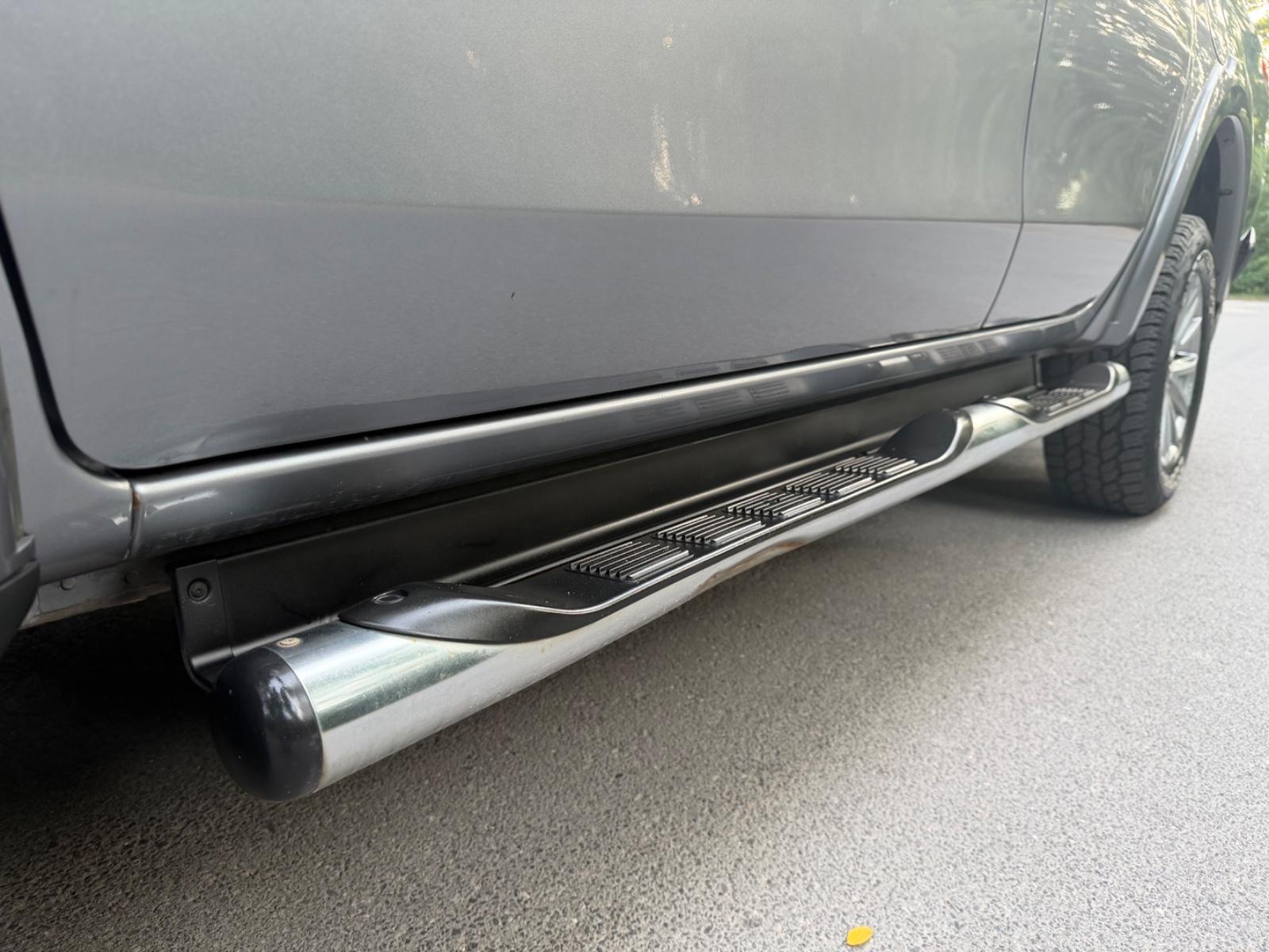 Mitsubishi L200 Doka Klimaautomatik Allrad Top Zustand