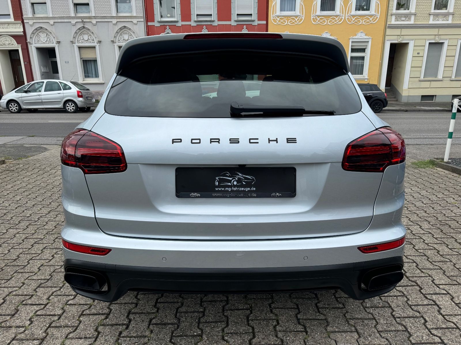 Fahrzeugabbildung Porsche Cayenne Diesel Platinum Edition APPROVED CAR PL.